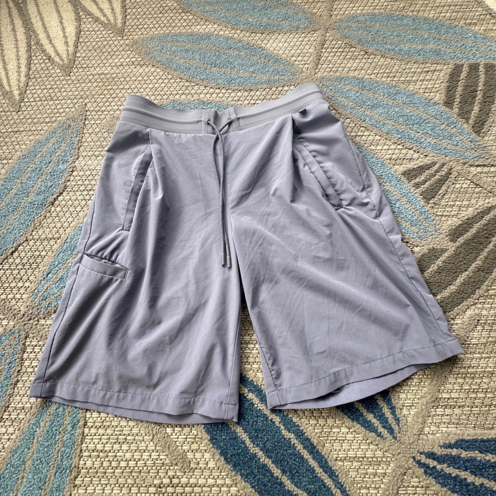 Athleta Women's Venture Bermuda Shorts Size 2 Periwinkle Blue Purple